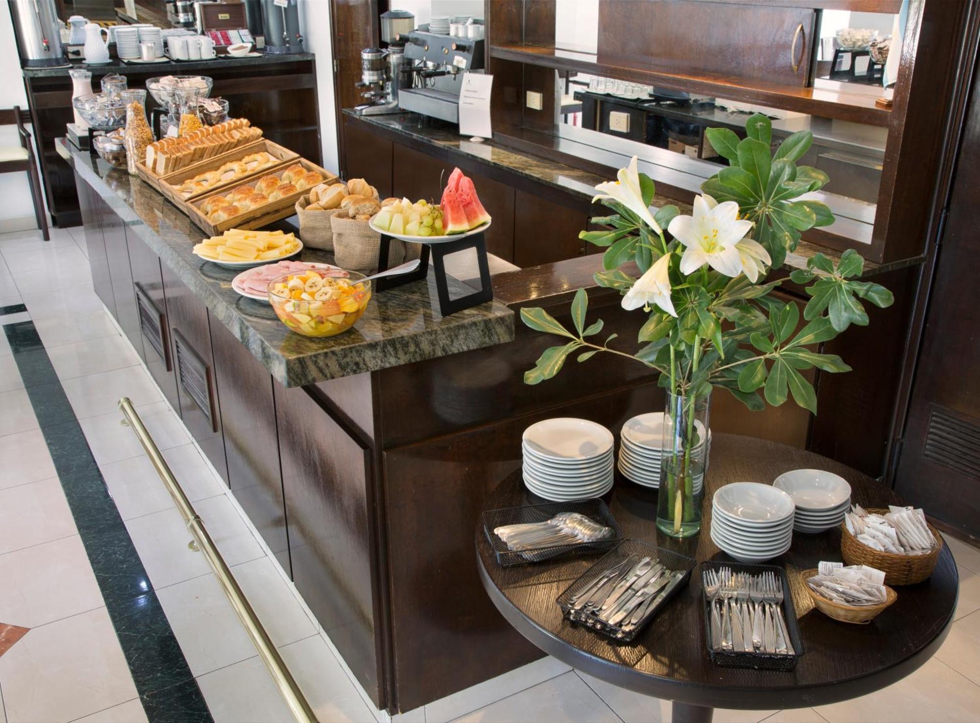 Embajador Hotel Buenos Aires Ngoại thất bức ảnh